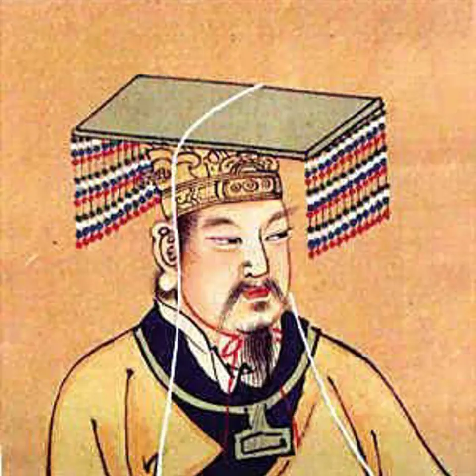Žlutý císař, mytický čínský vládce, podle Zápisků historika první z Pěti legendárních vladařů. Dílo Chuang-ti nej-ťing je připisováno právě jemu.