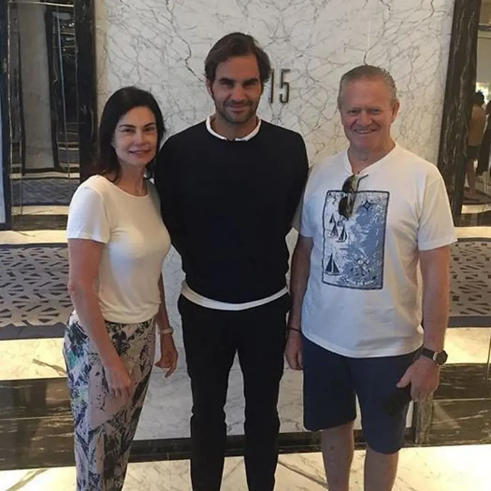 Carolyn s mužem na dovolené potkali tenistu Rogera Federera.