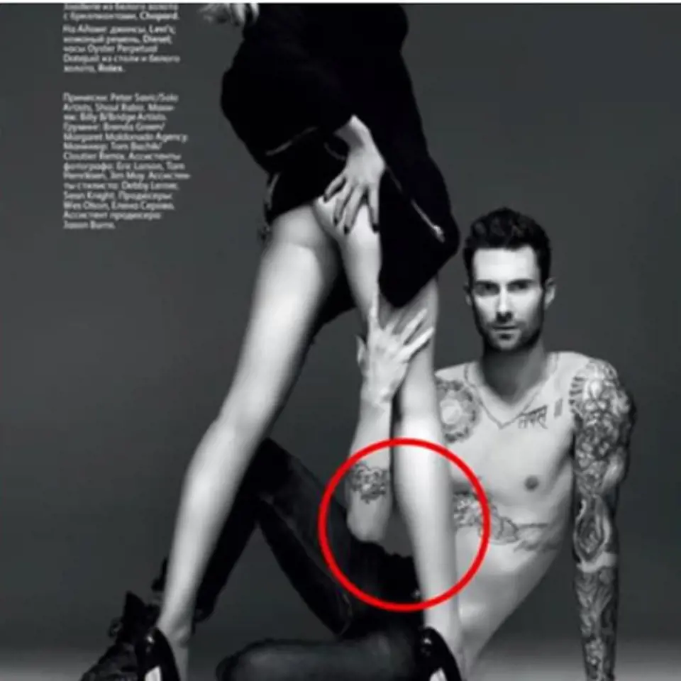 Adame Levine - fotografie v časopise Vogue