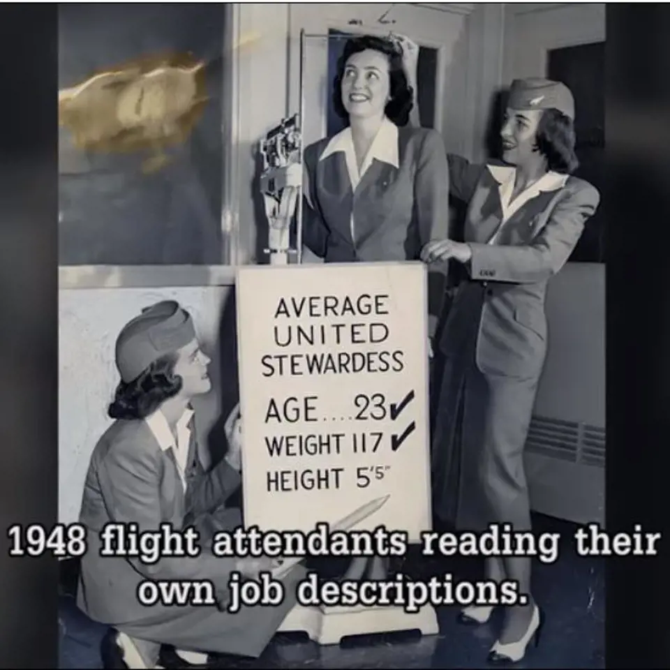 Letušky ukazují v roce 1948 požadavky na své zaměstnání. Důležitá byla správná váha, výška a věk.