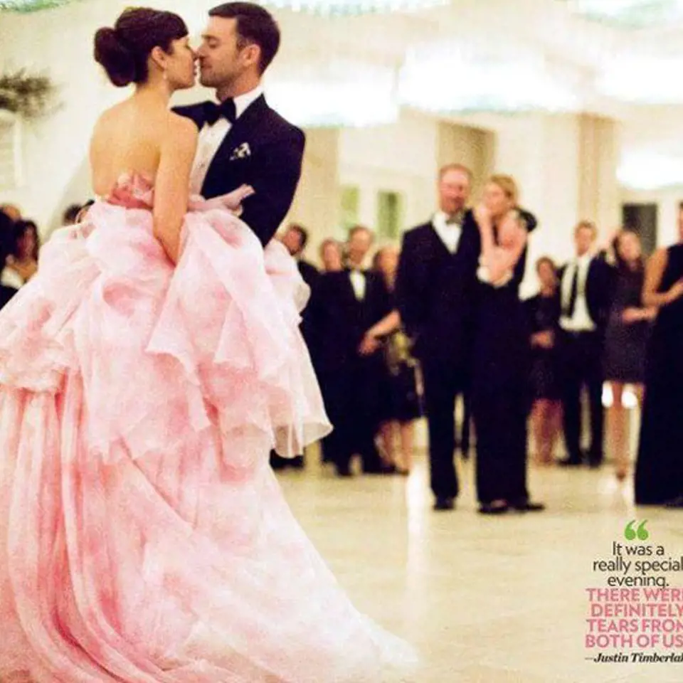 Svatba Justina Timberlakea a Jessicy Biel v roce 2012. Není té růžové trochu moc?